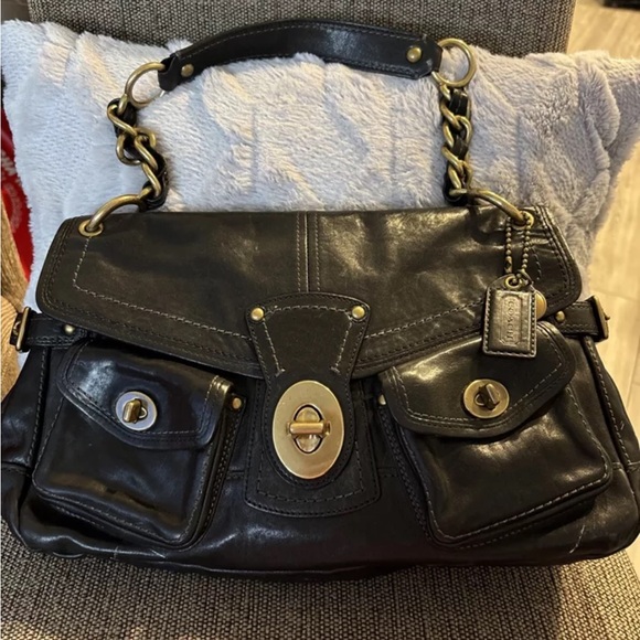 Coach Handbags - Coach Legacy Leigh bag black leather vintage in great condition.Very beautiful